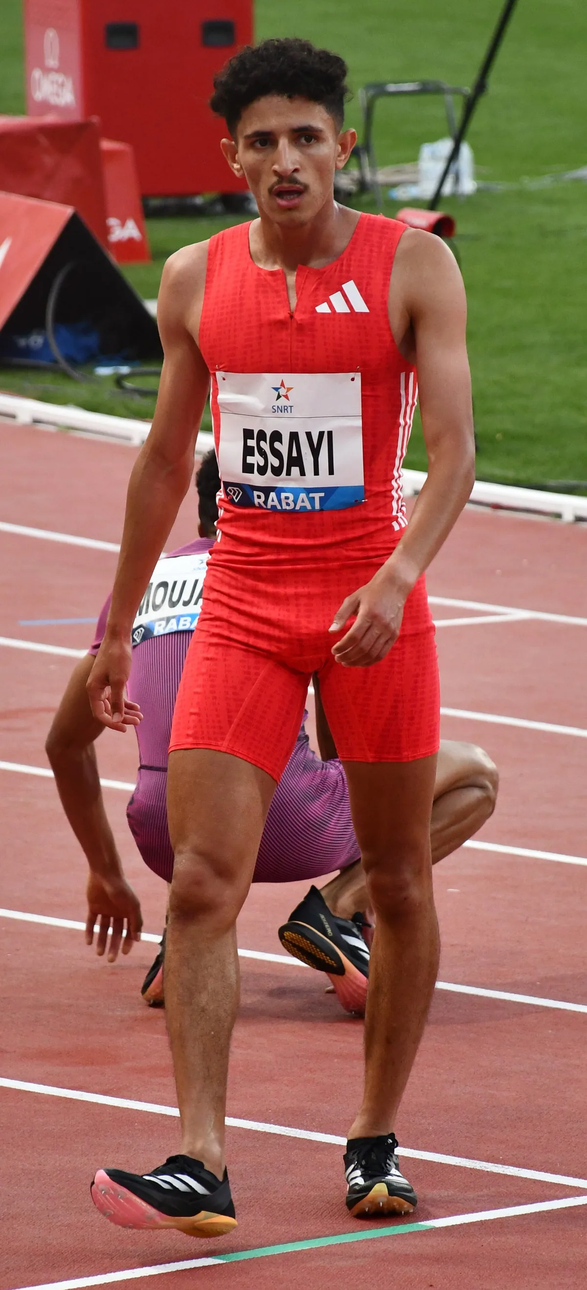 Anass Essayi après le 1 500 m de la Diamond League de Rabat en mai 2025 ; archive.