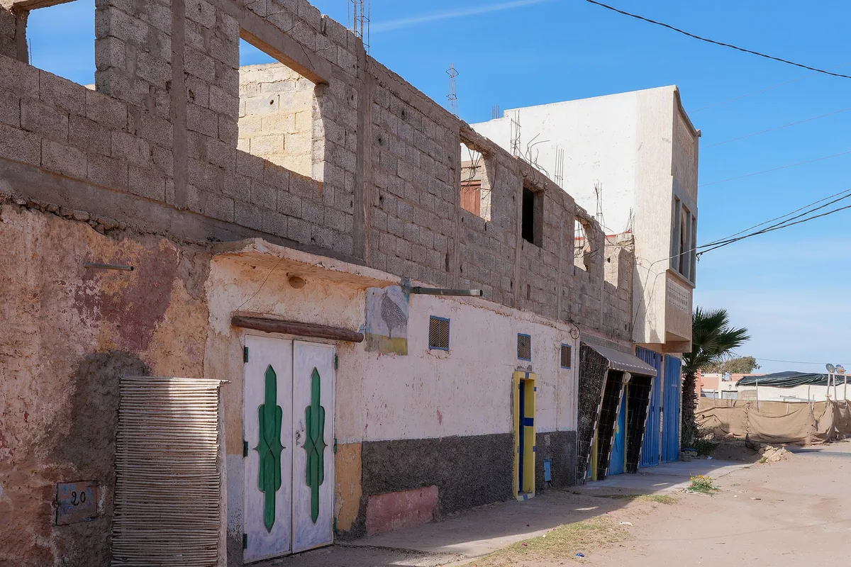 Construction à Sidi Rabat ; contexte du secteur du bâtiment.
