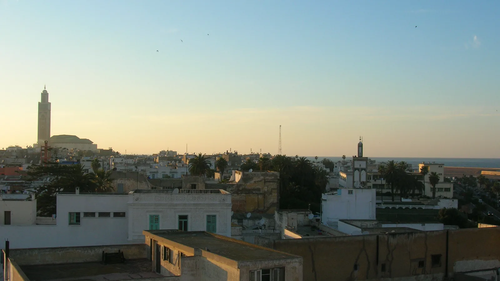 Vue de Casablanca, symbole du poids économique urbain.