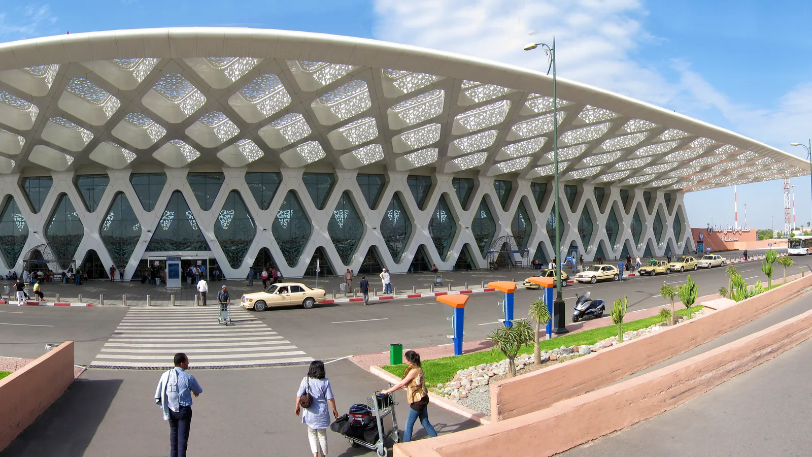 Aéroport Marrakech-Ménara, infrastructure clé avant 2030.